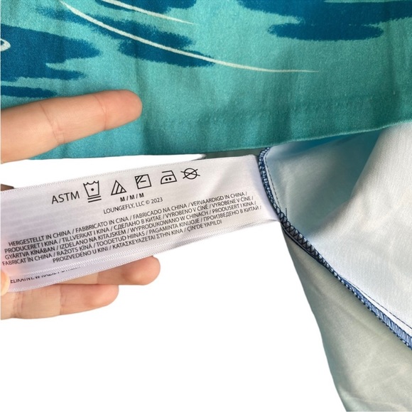 Loungefly Stitch Shoppe Disney Peter Pan - Neverland Scene Sandy Skirt Size M - Picture 7 of 13